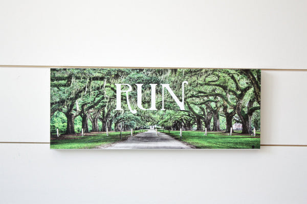 Run Medal Holder - Southern Drive - Medium (Full Color) - York Sign Shop - 1
